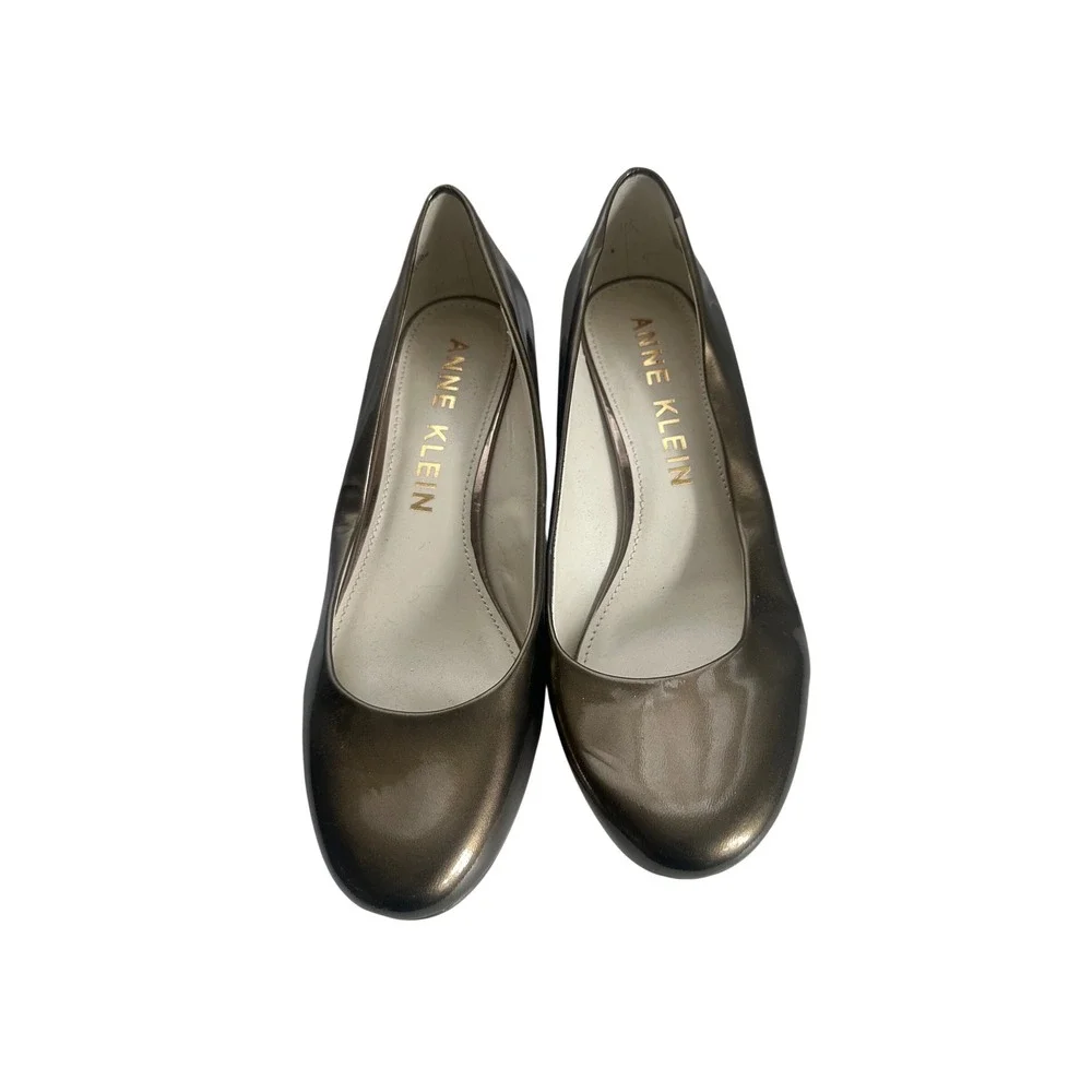 Anne Klein Akhallie Metallic Bronze Patent Leather Block Heel Pumps Womens 9.5 M